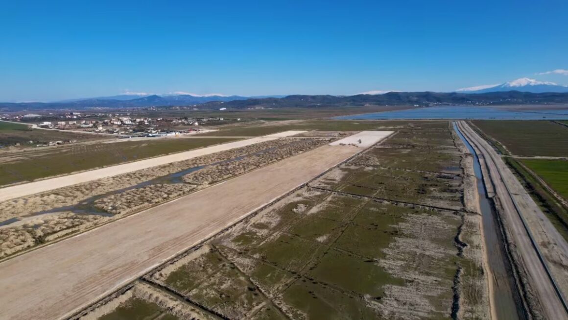 “Euro Natur”, shqetësim se zona Vjosë-Nartë kërcënohet nga ndërtimi i Aeroportit të Vlorës