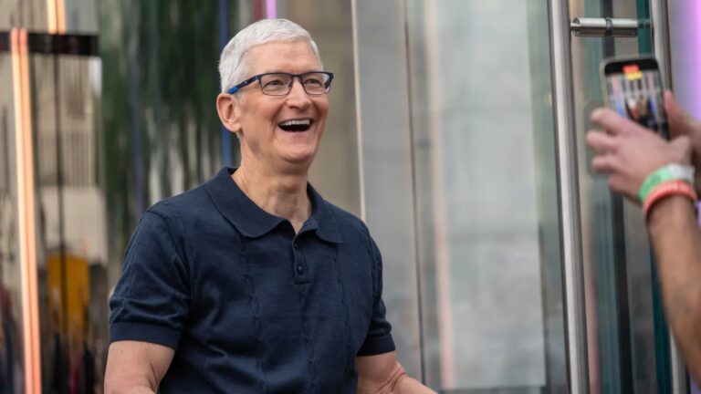 Tim Cook