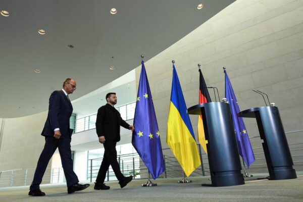 Sipas burimeve, kërkesa e Putinit për paqe në Ukrainë përfshin një premtim për ndalimin e zgjerimit të NATO-s.