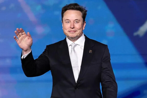 Chatboti i Elon Musk shkakton reagime të forta ndërkombëtare