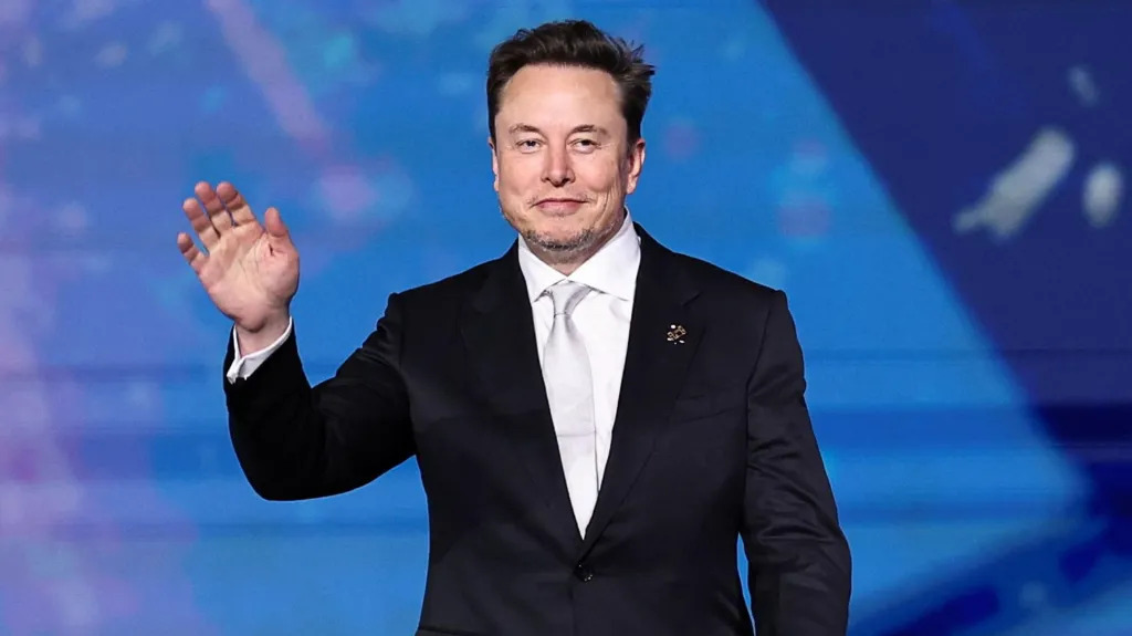 Chatboti i Elon Musk shkakton reagime të forta ndërkombëtare