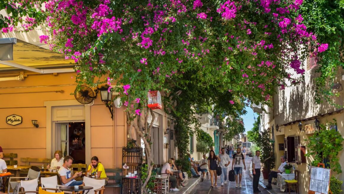 Mijëra hotele në Europë padisin Booking.com për praktika “abuzive”
