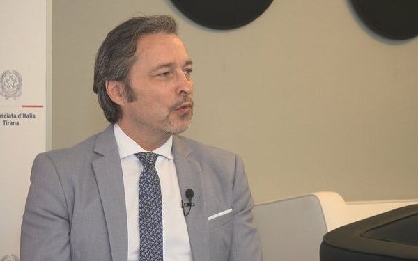 Ka interes për investimet italiane në Shqipëri, por kjo duhet përkthyer në projekte. Flet ambasadori italian Shqipëri