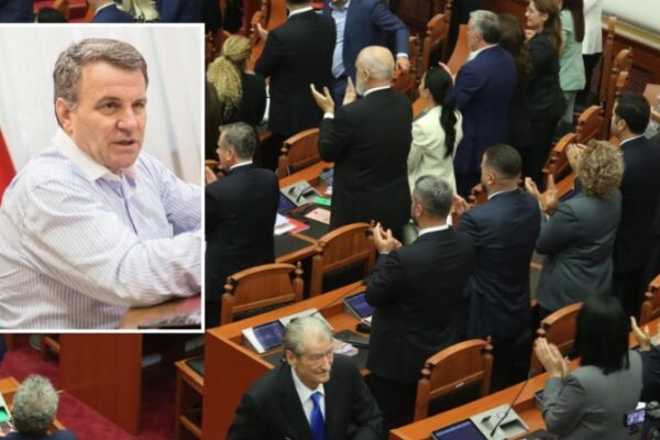Arben Malaj: “Sfida kryesore është: a do të ecim drejt një demokracie funksionale, apo drejt një autokracie në rritje?”