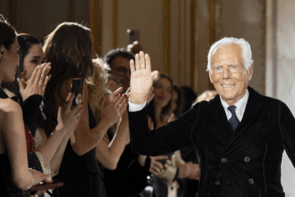 Mbreti i modës, Giorgio Armani ndahet nga jeta në moshën 91 vjeçare
