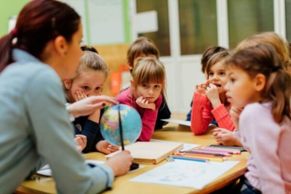 Rënie e ndjeshme e numrit të nxënësve në të gjitha nivelet e arsimit