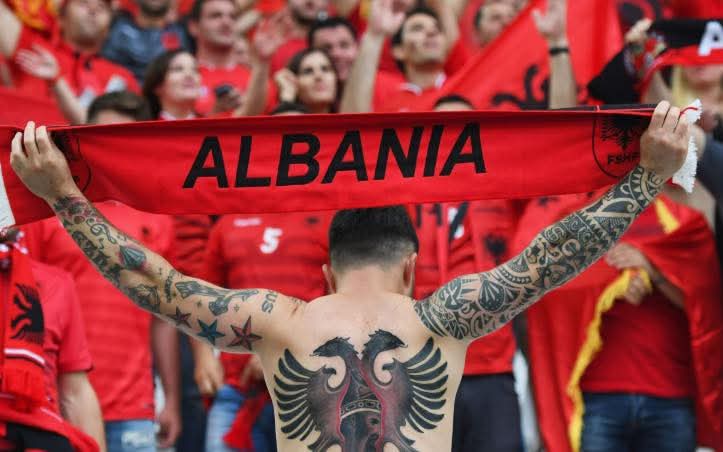 Nga Glevin Dervishi: Shqipëri – Serbi, tetori i dytë?!
