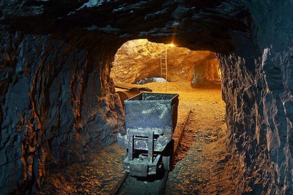 Braktisen minierat, MIE revokon 11 leje vetëm në fund të shtatorit