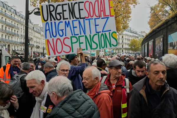 Komisioni i BE-së u bën thirrje vendeve anëtare të forcojnë skemat private të pensioneve, teksa presioni mbi pensionet shtetërore rritet