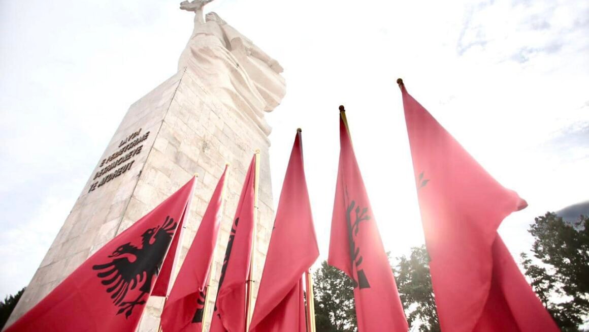 Sot 29 Nëntori, përkujtohet 81-vjetori i Çlirimit të Shqipërisë