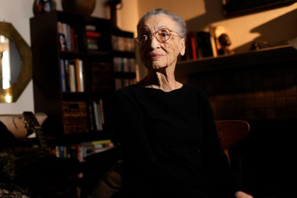 Karriera nuk njeh moshë: Frymëzimi nga jeta e Betty Reid Soskin