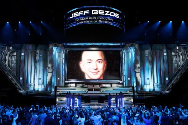 Jeff Bezos lançon ‘Project Prometheus’, një projekt me financim gjigant në IA industriale