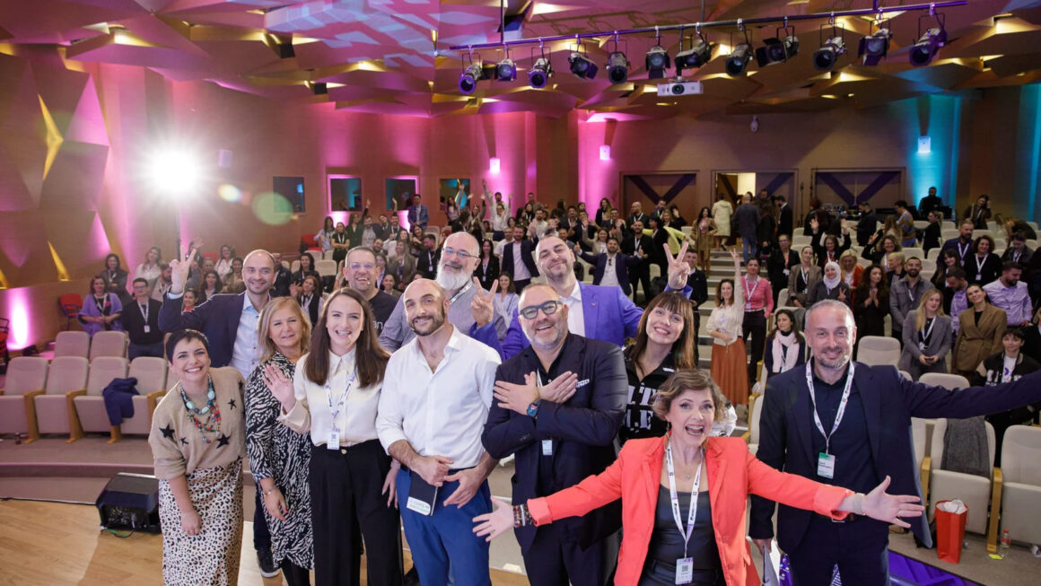 Konferenca AllWeb mbyll edicionin e 8-të në Tiranë!