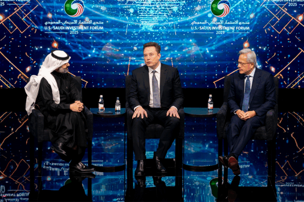 Elon Musk: “Në 10–20 vitet e ardhshme puna do të jetë opsionale dhe paraja do të humbasë rëndësinë”