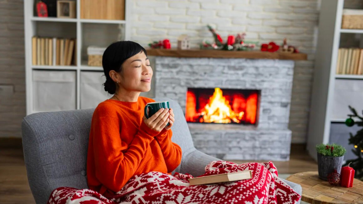 12 mënyra për tu ndjerë të lumtur këtë sezon festash