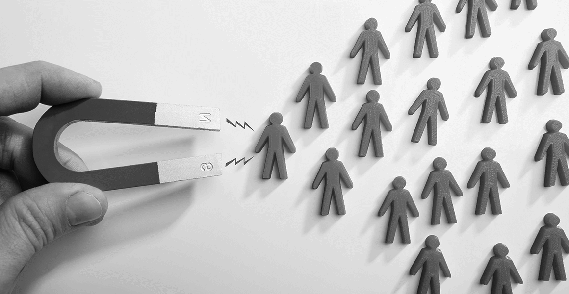 Si start up-et mund të sigurojnë klientët e parë me metodat tradicionale të shitjes