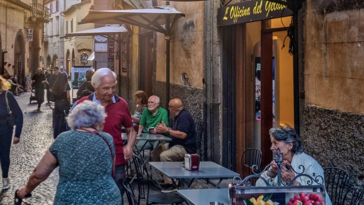 Europianët shqetësohen për pensionet: “Sistemet shtetërore rrezikojnë të mos përballojnë pagesat në të ardhmen”