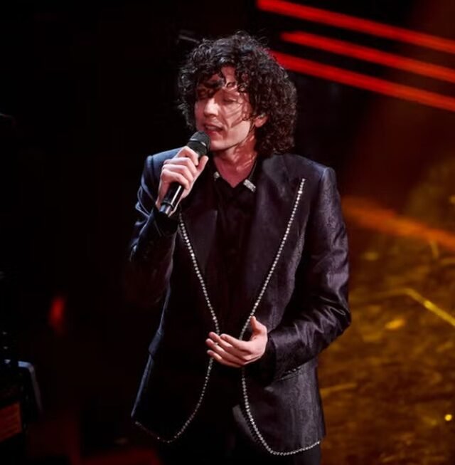 Ermal Meta rikthehet në Sanremo 2026