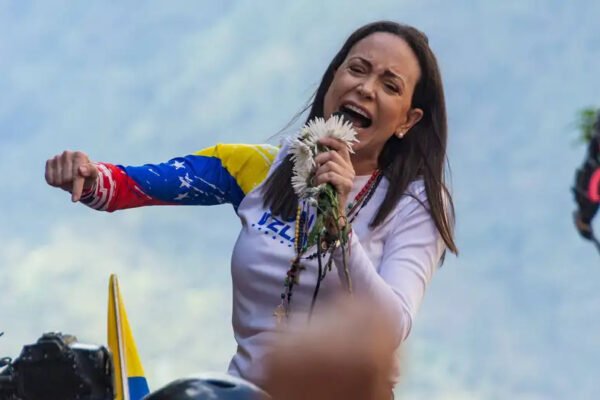 Fituesja e Nobelit, Machado: Duhet të luftojmë për liri