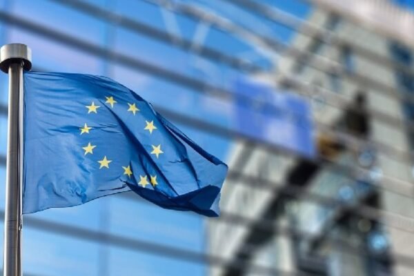 Integrimi në BE, shqiptarët më optimistët në Ballkan/ RCC: 43% e popullsisë presin anëtarësimin në 2030. Serbia, me perceptimin më negativ