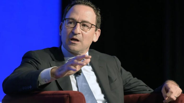 diplomat nuk mjaftojnë