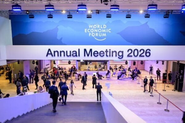 Puna është mantra e Inteligjencës Artificiale, ndërsa frikërat kalojnë në plan të dytë