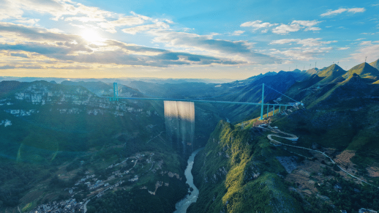 Huajiang Grand Canyon Bridge