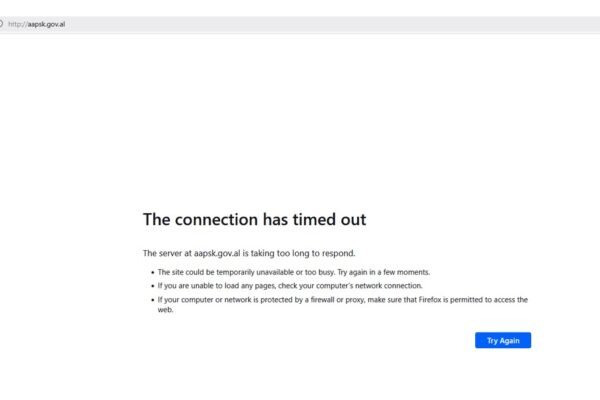 Bie sërish shteti online, shumë faqe agjencish (gov.al) nuk hapen, probleme me energjinë