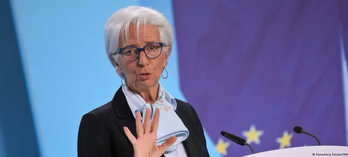 Spekulime mbi largimin e Lagarde rrisin pasigurinë në eurozonë