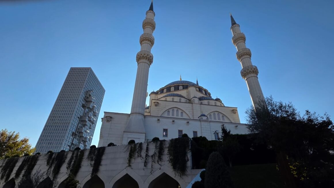 Nis sot muaji i shenjtë i Ramazanit